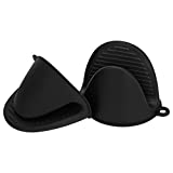 tifanso Silicone Oven Mitts Pot Holders Sets for Kitchen Heat Resistant Small Kitchen Mittens Rubber Air Fryer Mitts Mini Pot Pinch Grip for Cooking and Baking 1 Pair (Black)