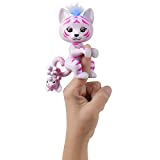 Fingerlings Light-Up Baby Tiger and Mini - Tilly and Tammy - Interactive Toy