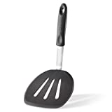 DI ORO Chef Series Wide Round Flexible Silicone Turner Spatula - 600ºF Heat Resistant Rubber Kitchen Flipper Spatula - Ideal for Pancakes, Eggs and More - BPA Free and LFGB Certified